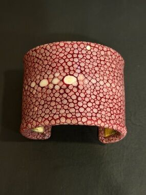 Purple Polished Pearl Stingray Gold Liner Cuff Lema J Designs 2” Retail $435